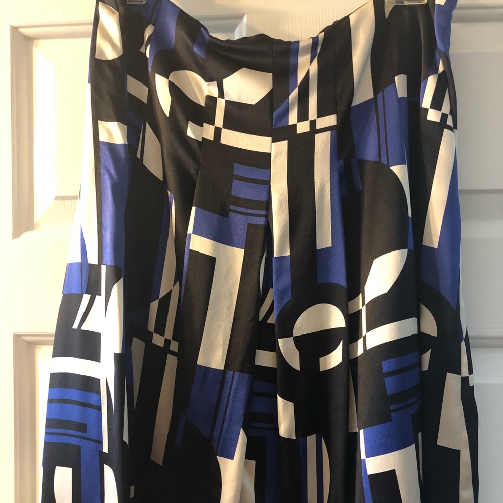 Fabulous silk skirt with pleats.